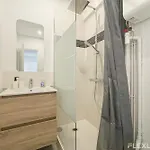 아파트 Flexliving - Whole - Houel *