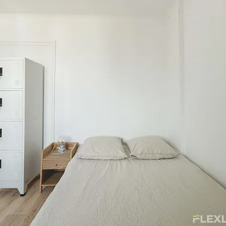 Flexliving - Whole - Houel