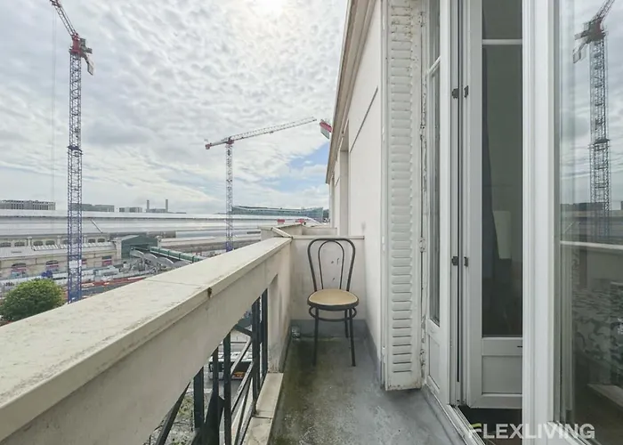 Flexliving - Whole - Houel